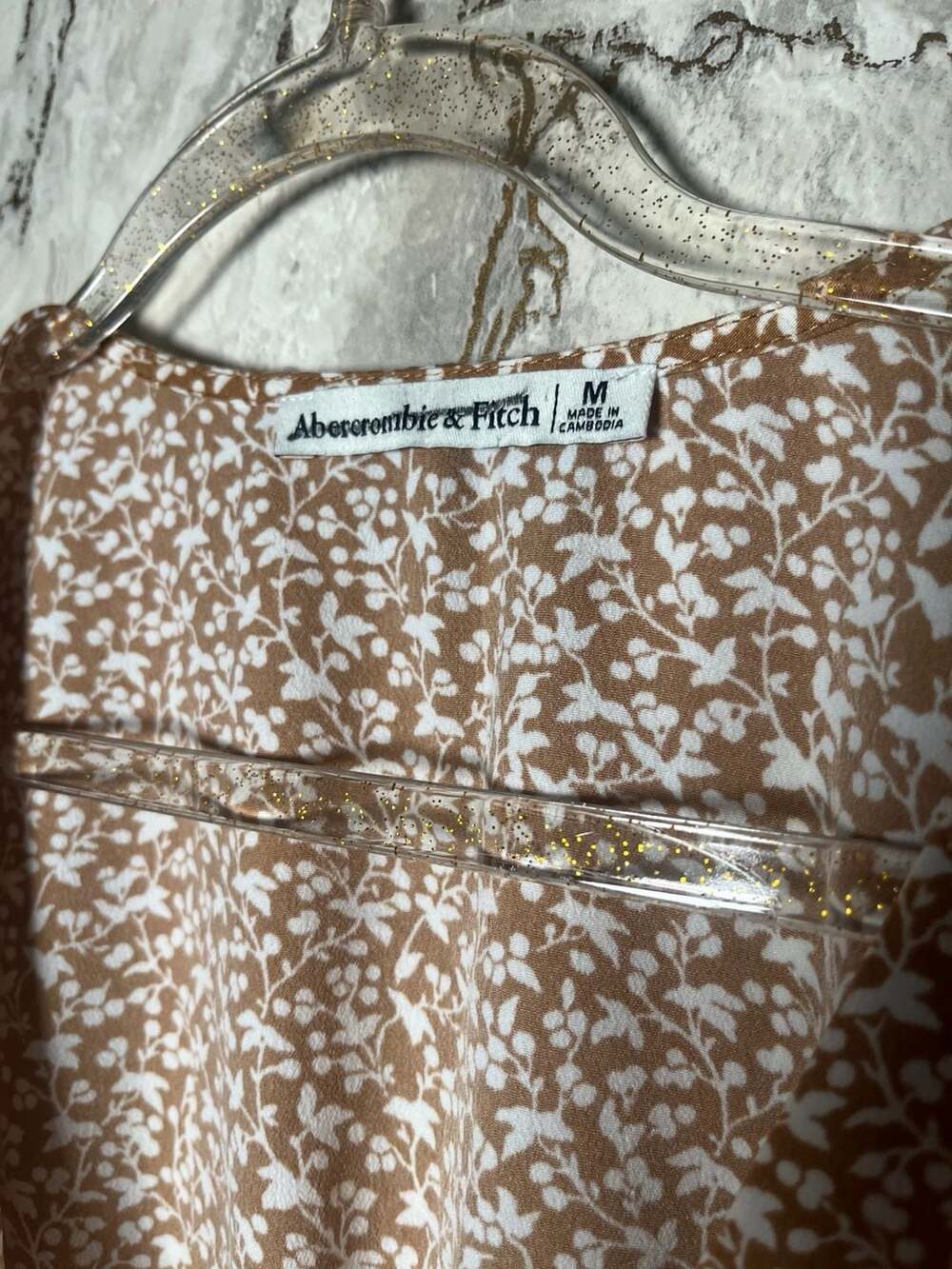 Abercrombie & Fitch Brown and White Floral Long Sleeve Twist Front Blouse - Picture 3 of 6